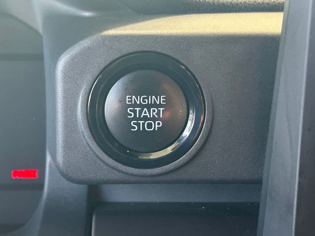 Used 2024 Toyota Tacoma SR5 image 39