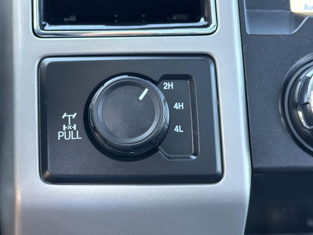 Certified 2020 Ford F250 Lariat AWD/4WD image 27