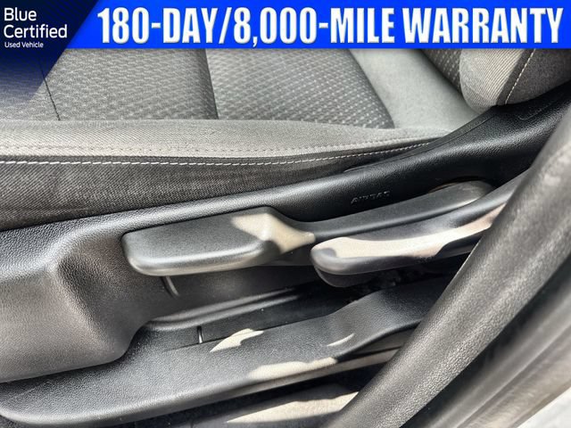 Used 2022 GMC Terrain SLE w/ LPO, Floor Liner Package FWD image 21