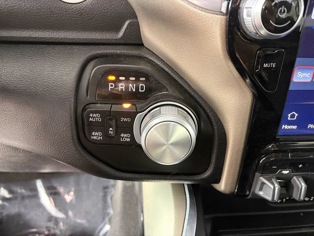 Used 2022 RAM 1500 Laramie AWD/4WD image 20