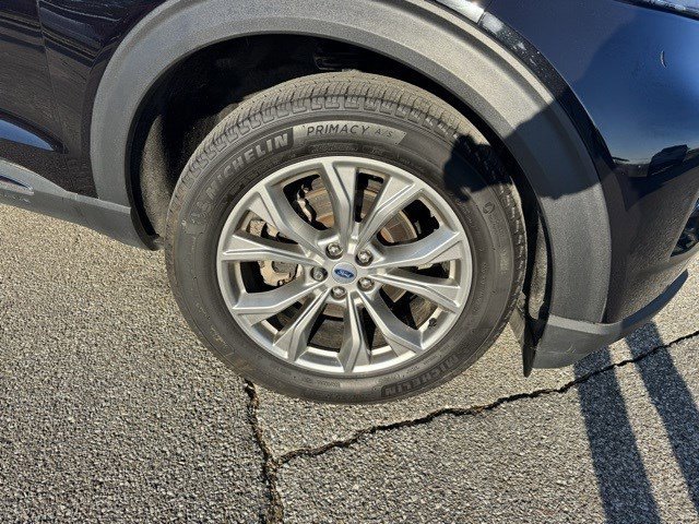 Certified 2023 Ford Explorer XLT w/ Equipment Group 202A image 38