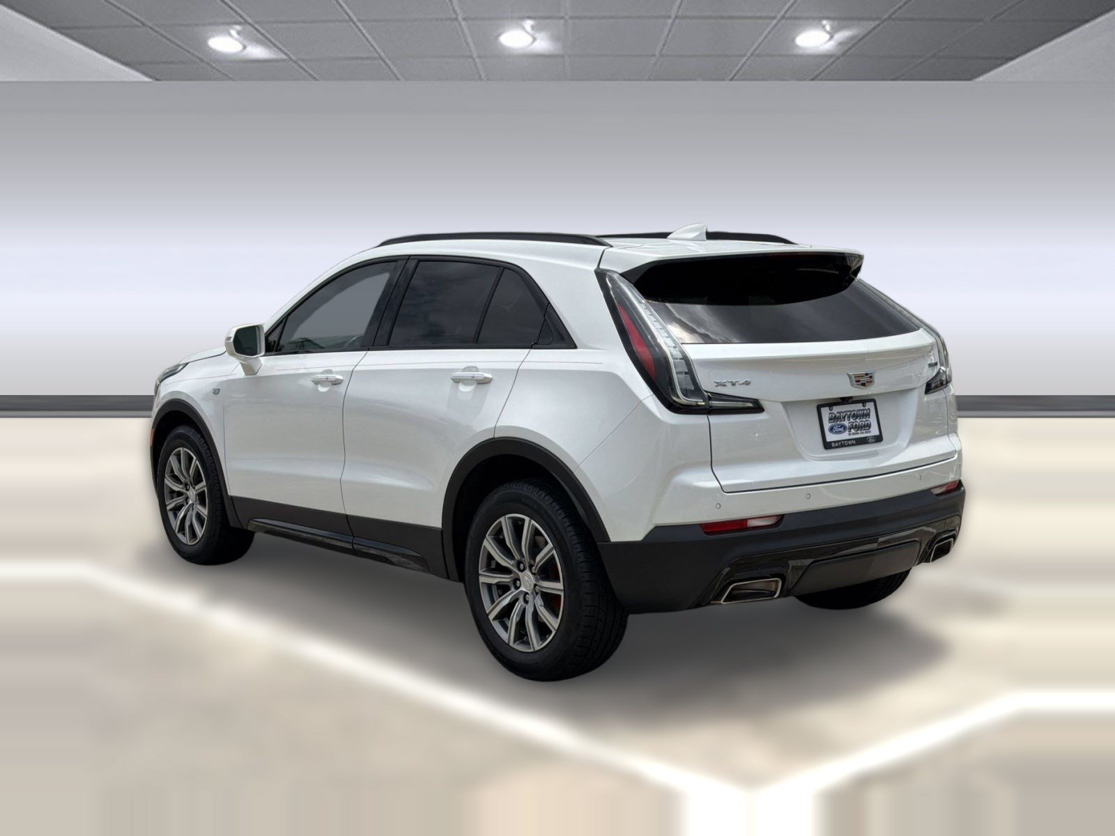 Used 2021 Cadillac XT4 Sport FWD image 3