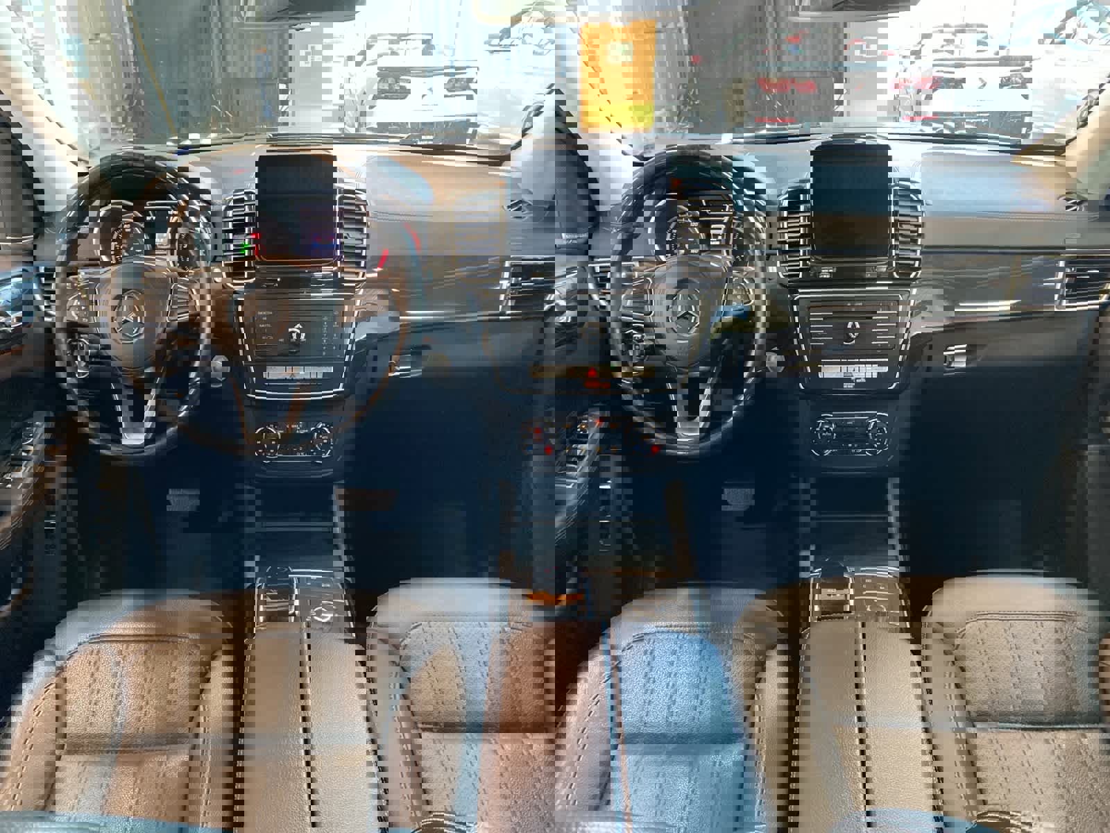 Used 2017 Mercedes-Benz GLS 450 4MATIC image 15