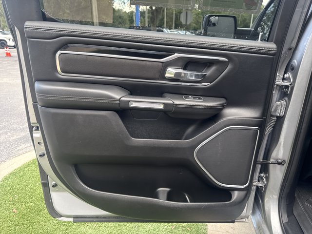 Used 2021 RAM 1500 Laramie AWD/4WD image 17