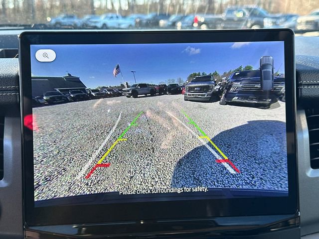 Certified 2024 Ford Expedition XLT image 35