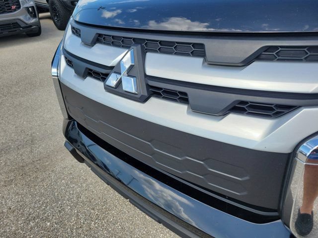 Used 2022 Mitsubishi Outlander Sport LE FWD image 29