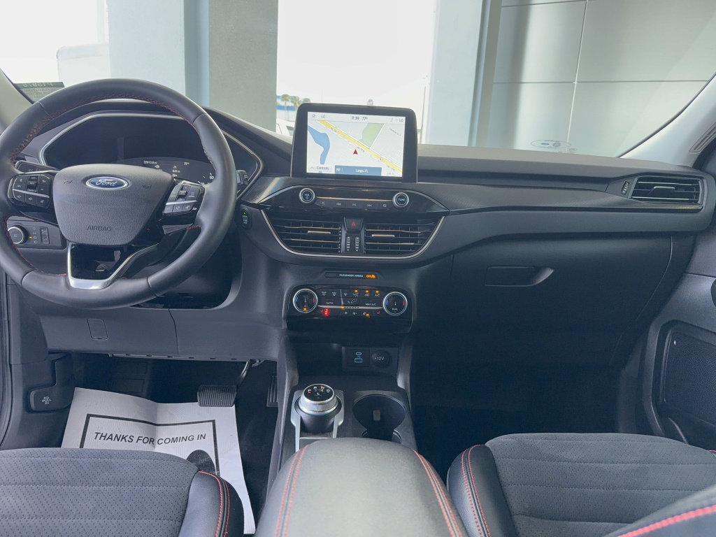 Certified 2022 Ford Escape SEL w/ SEL Stealth AWD Package image 31