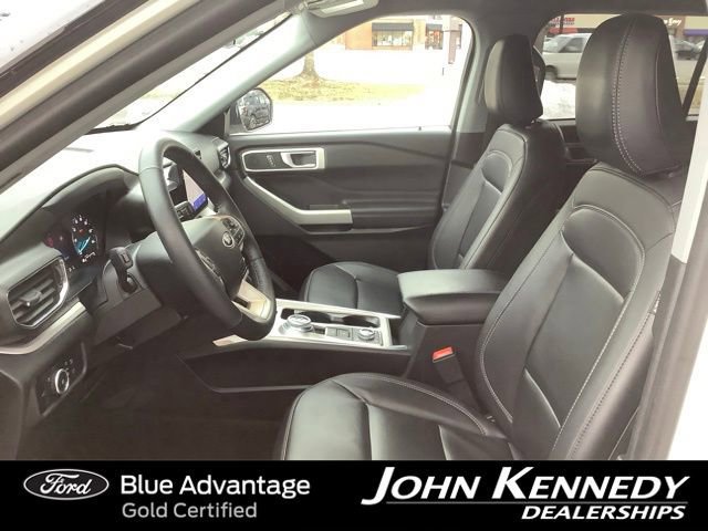 Certified 2023 Ford Explorer XLT w/ Equipment Group 202A image 11
