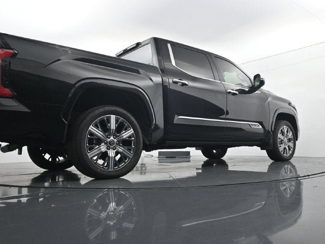 Used 2024 Toyota Tundra Capstone AWD/4WD image 39