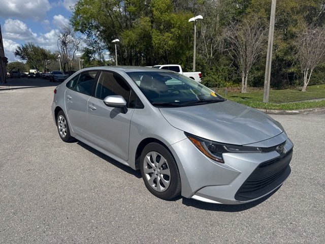 Used 2024 Toyota Corolla LE image 8