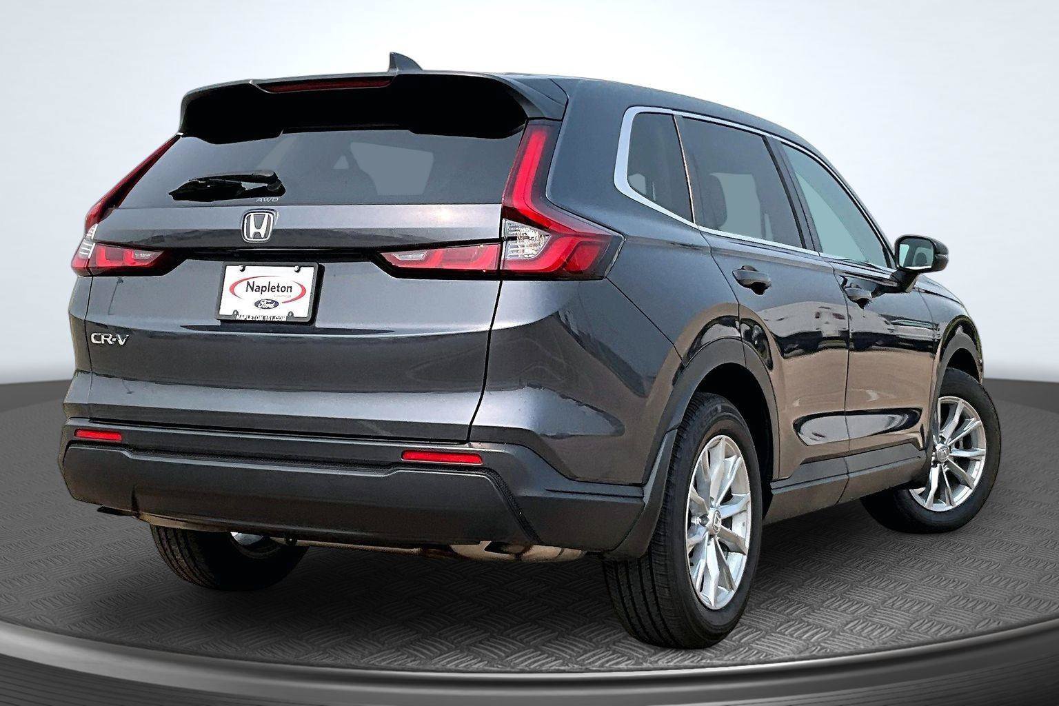 Used 2025 Honda CR-V EX image 2