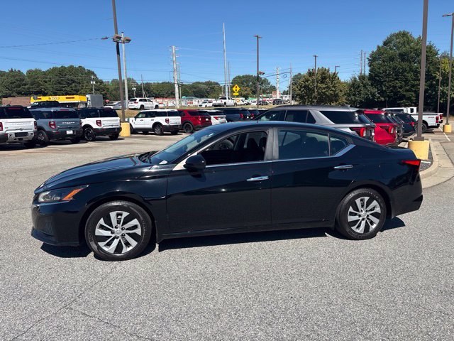Used 2023 Nissan Altima 2.5 S FWD image 5