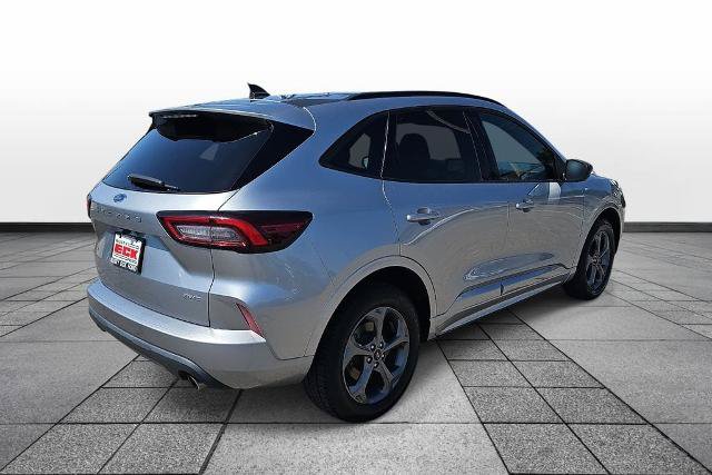 Certified 2023 Ford Escape ST-Line AWD/4WD image 5