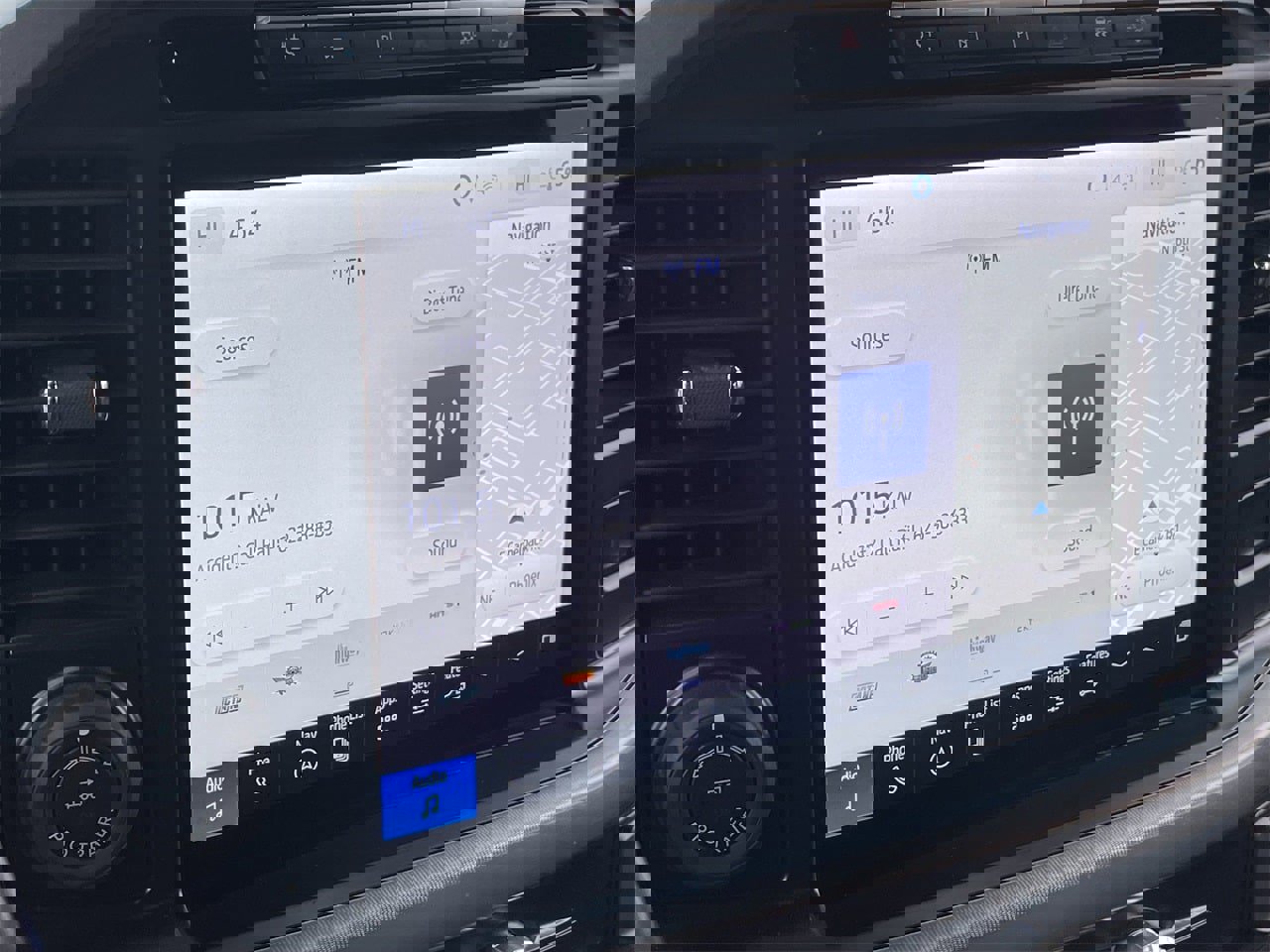 Certified 2024 Ford F150 Lariat w/ FX4 Off-Road Package image 24