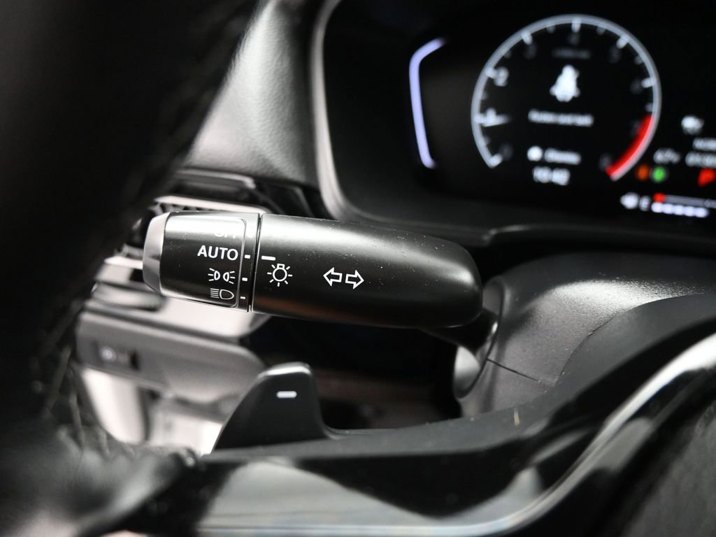 Used 2024 Honda Civic Sport image 12