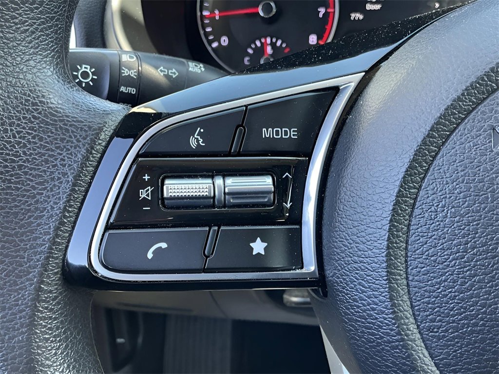 Used 2024 Kia Forte LXS image 28