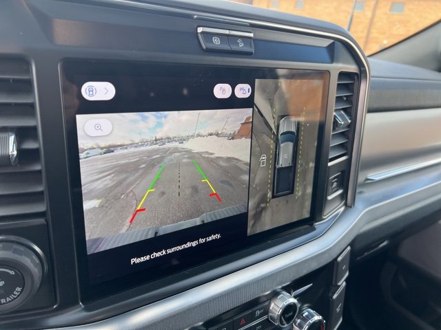 Certified 2025 Ford F350 Platinum w/ FX4 Off-Road Package image 16