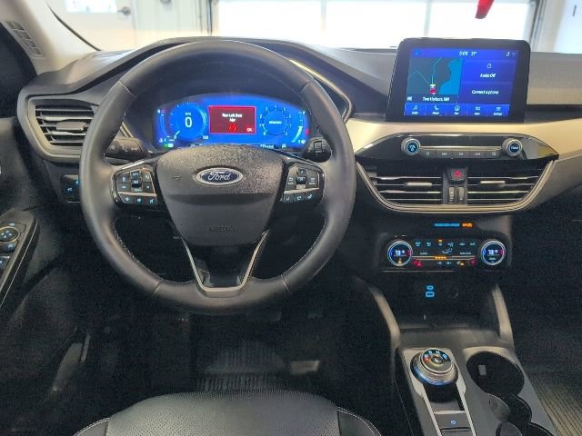 Certified 2021 Ford Escape SEL w/ Technology Package image 19