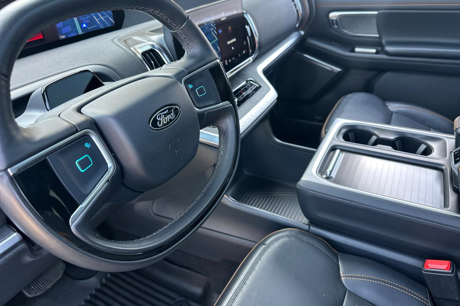 Certified 2025 Ford Expedition Tremor image 9