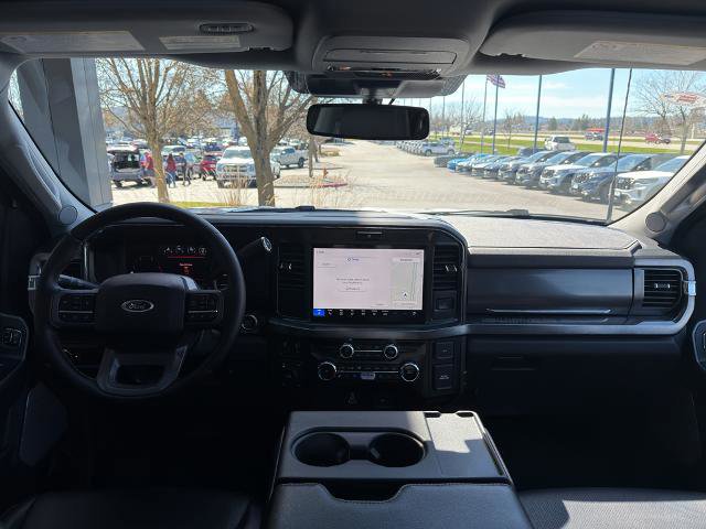Certified 2025 Ford F350 Lariat w/ Camper Package AWD/4WD image 38