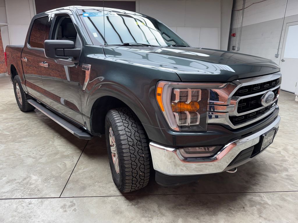 Certified 2021 Ford F150 XLT w/ Equipment Group 302A High image 4