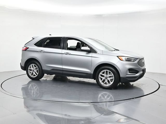 Certified 2024 Ford Edge SEL AWD/4WD image 3