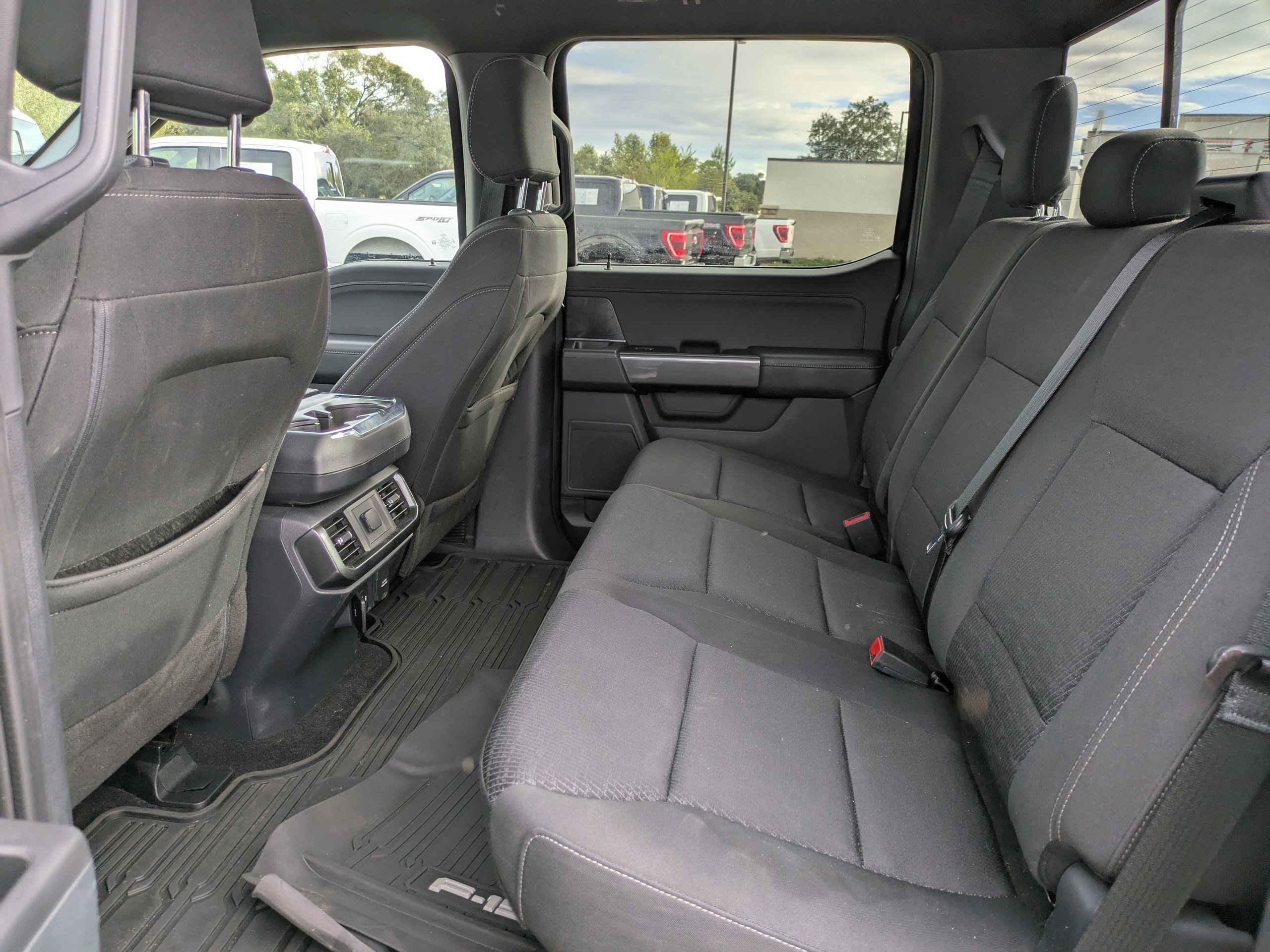 Certified 2022 Ford F150 XLT w/ Equipment Group 302A High image 12