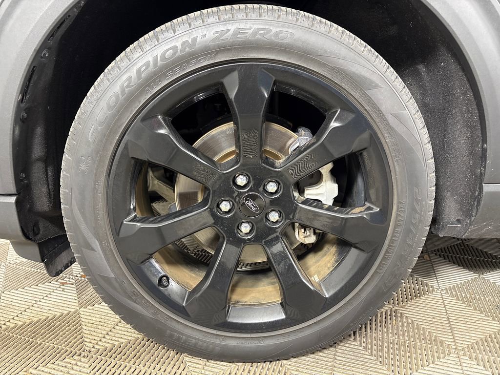 Certified 2023 Ford Explorer ST-Line w/ Class IV Trailer Tow Package image 15