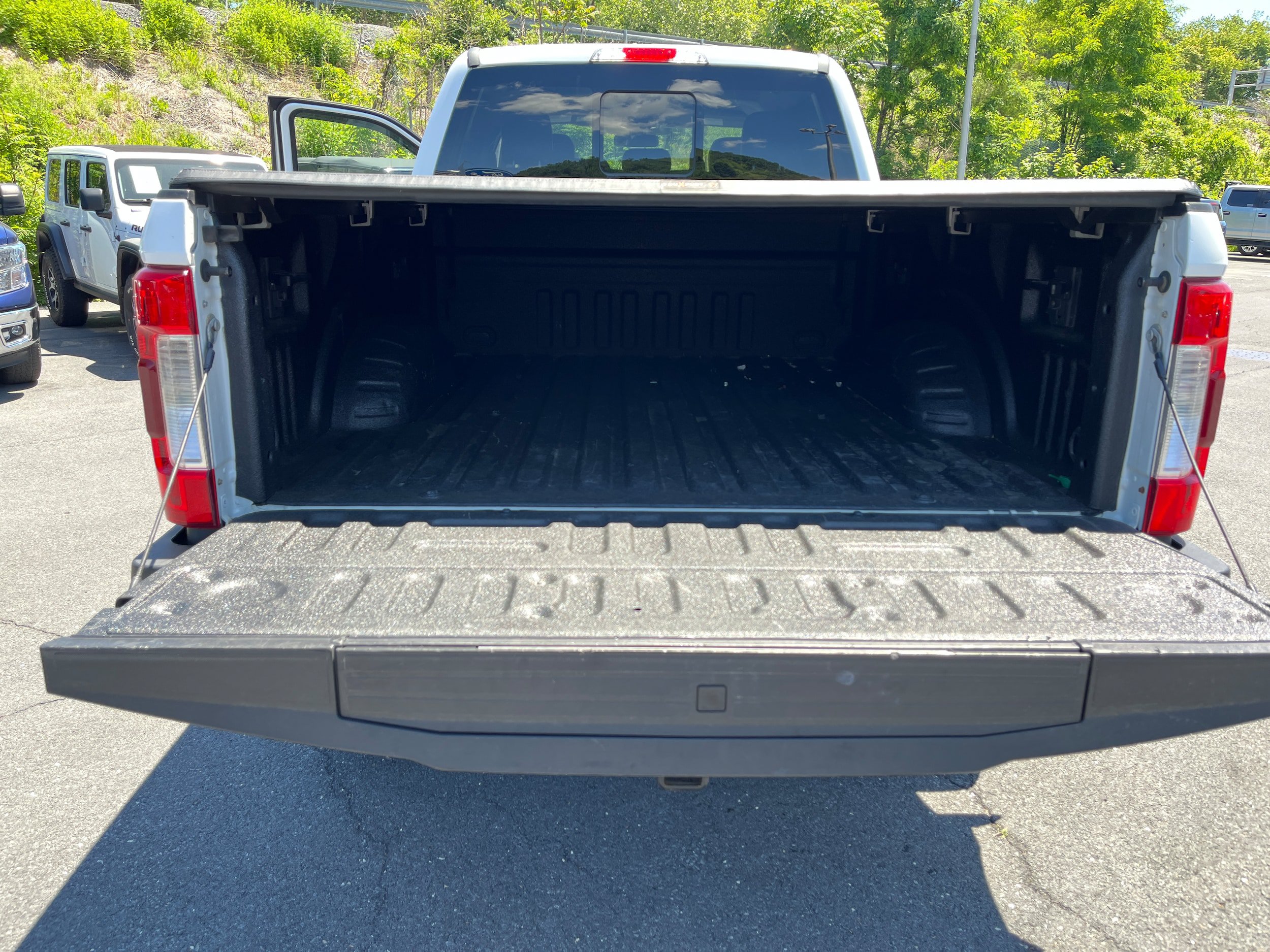 Certified 2019 Ford F250 Lariat w/ Lariat Ultimate Package AWD/4WD image 7