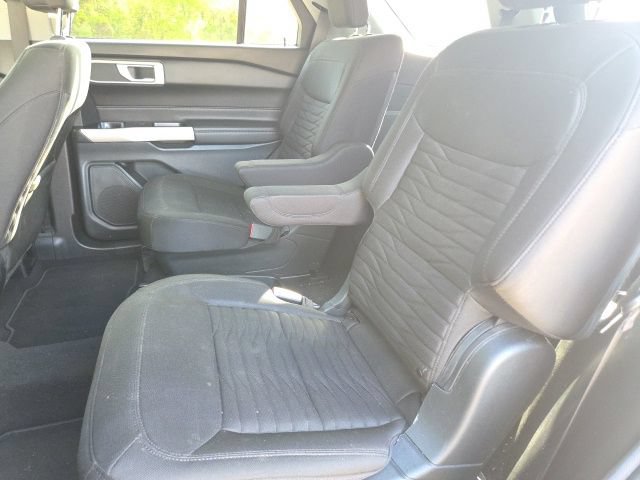 Certified 2021 Ford Explorer XLT RWD image 11
