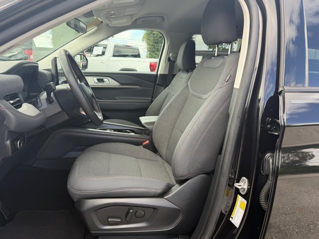 Certified 2025 Ford Explorer Active RWD image 14