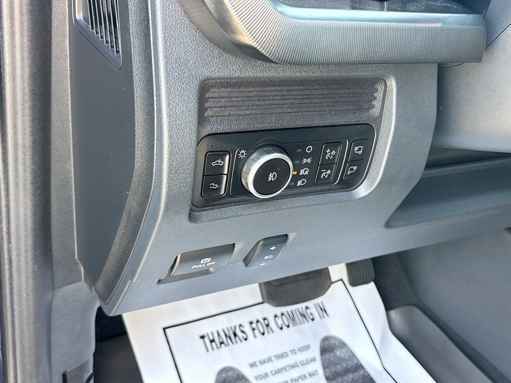 Certified 2025 Ford F250 Platinum AWD/4WD image 30