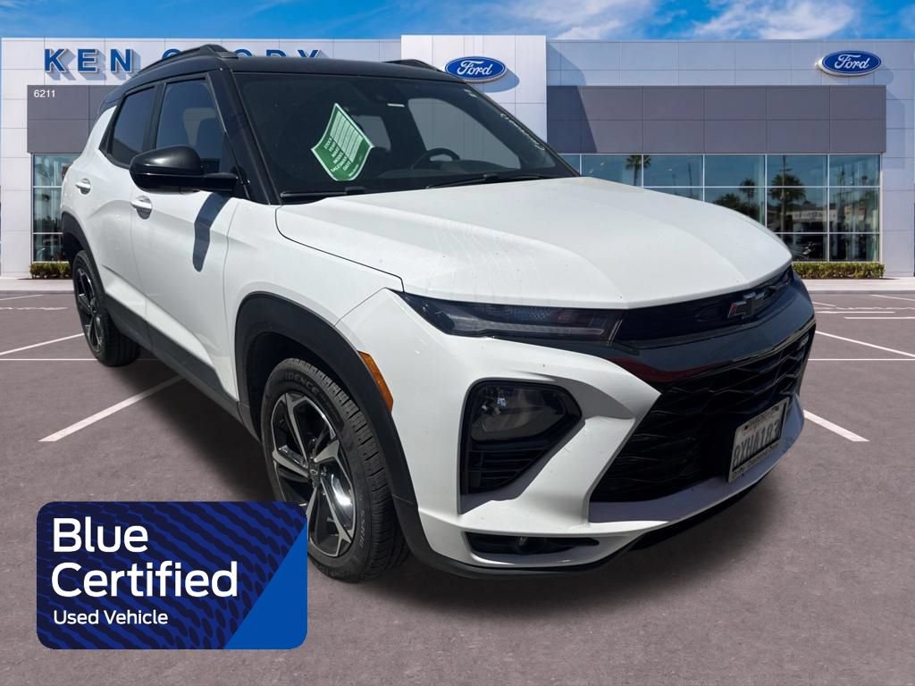 Used 2021 Chevrolet TrailBlazer RS FWD image 1