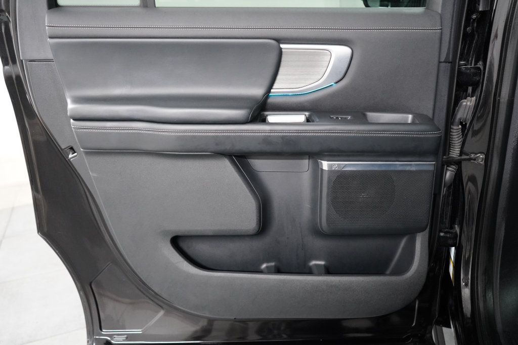 Certified 2025 Ford Expedition Max Platinum AWD/4WD image 33