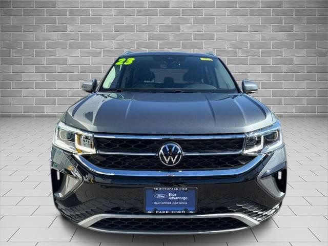 Used 2023 Volkswagen Taos SEL AWD/4WD image 8