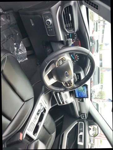 Certified 2022 Ford Explorer XLT w/ Equipment Group 202A image 17