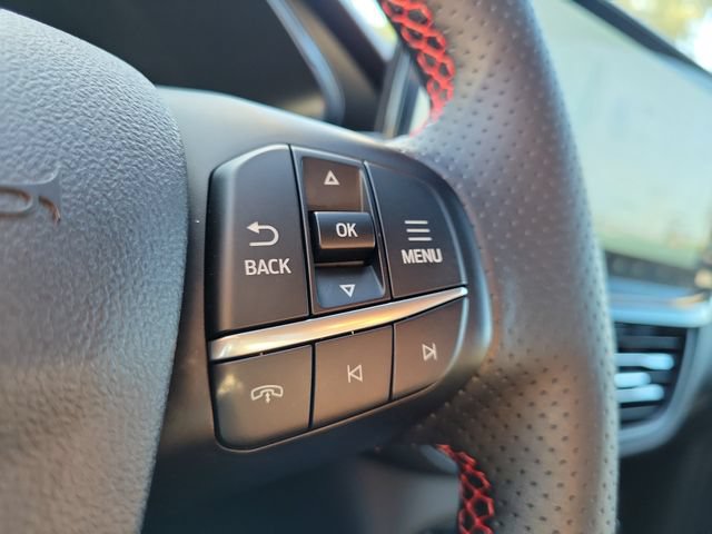 Certified 2024 Ford Escape ST-Line w/ Tech Pack #1 AWD/4WD image 16