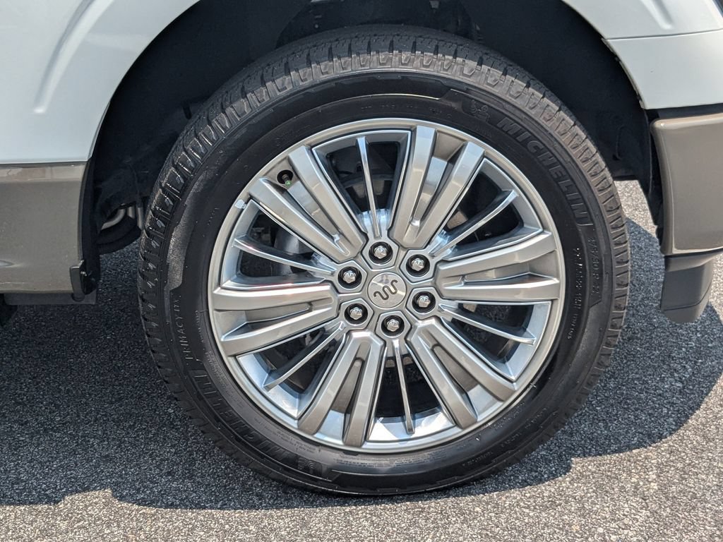 Certified 2025 Ford F150 King Ranch AWD/4WD image 11