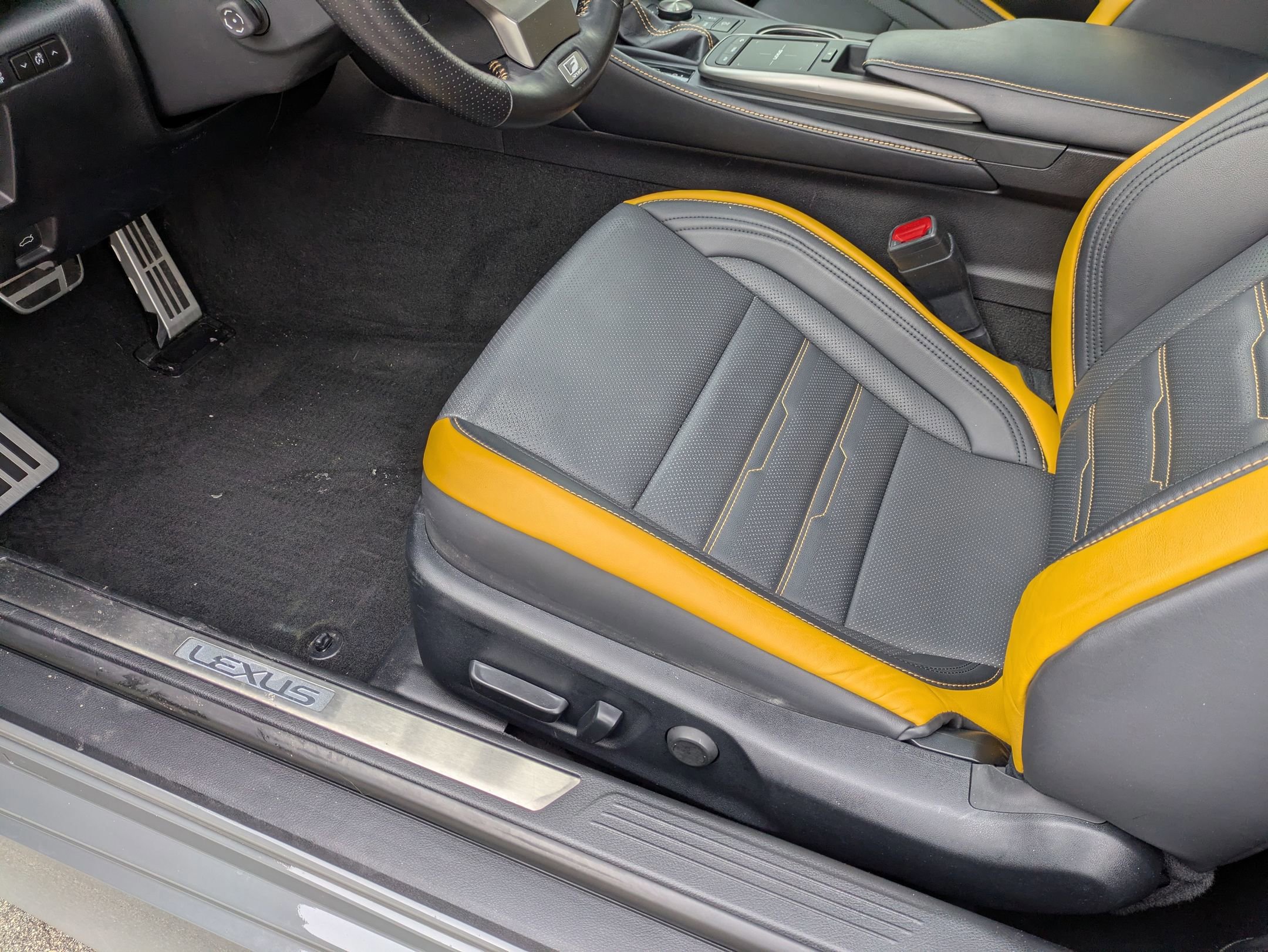 Used 2023 Lexus RC 350 F Sport image 13