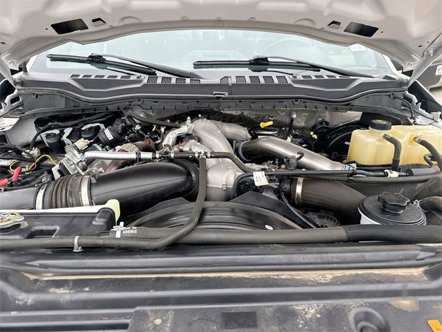 Certified 2022 Ford F250 Lariat w/ Tremor Off-Road Package image 22