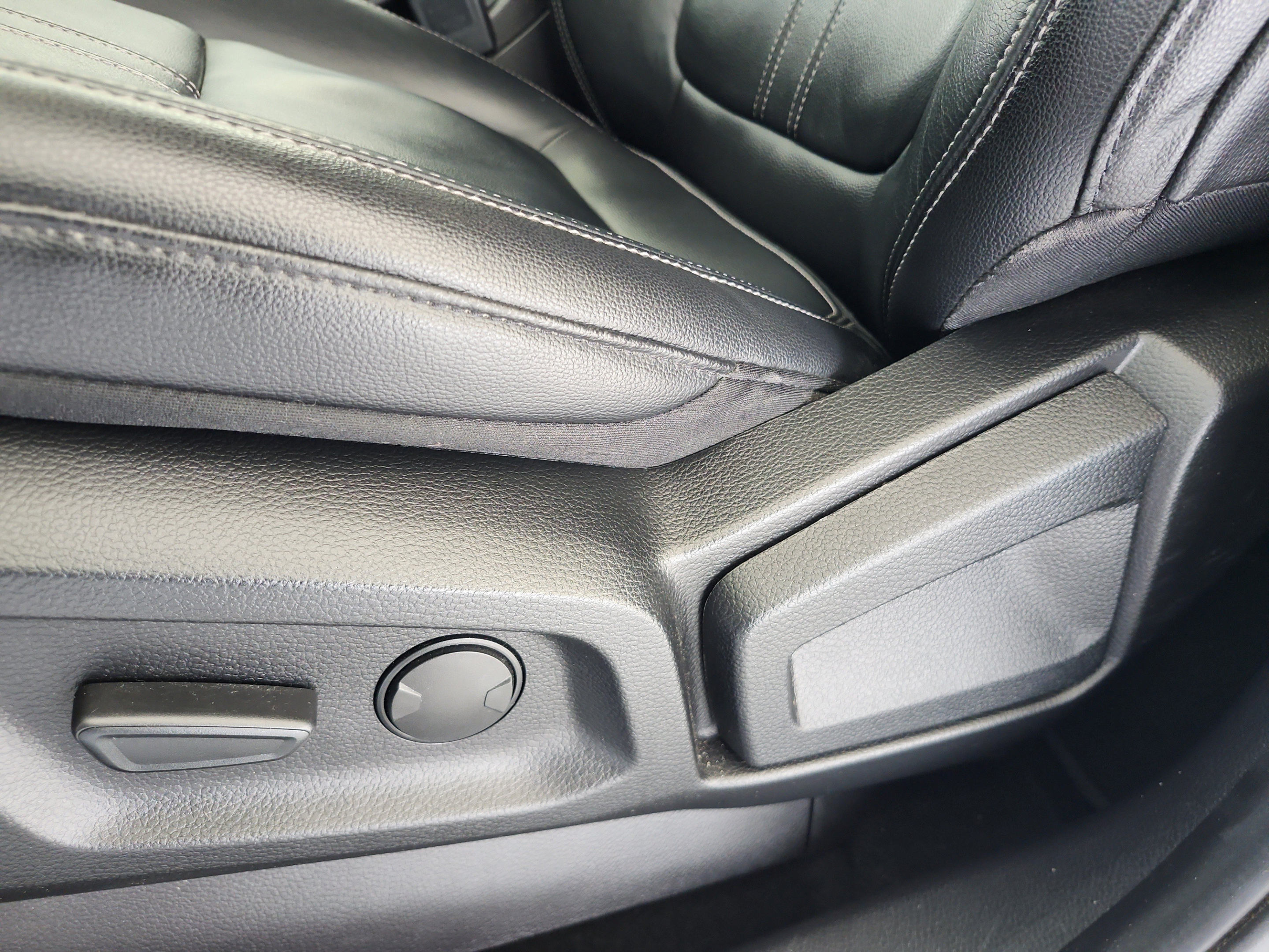 Certified 2019 Ford Ranger Lariat w/ Technology Package AWD/4WD image 15