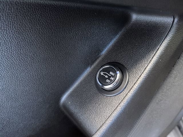 Used 2023 Chevrolet Traverse LT w/ LPO, Floor Liner Package image 18