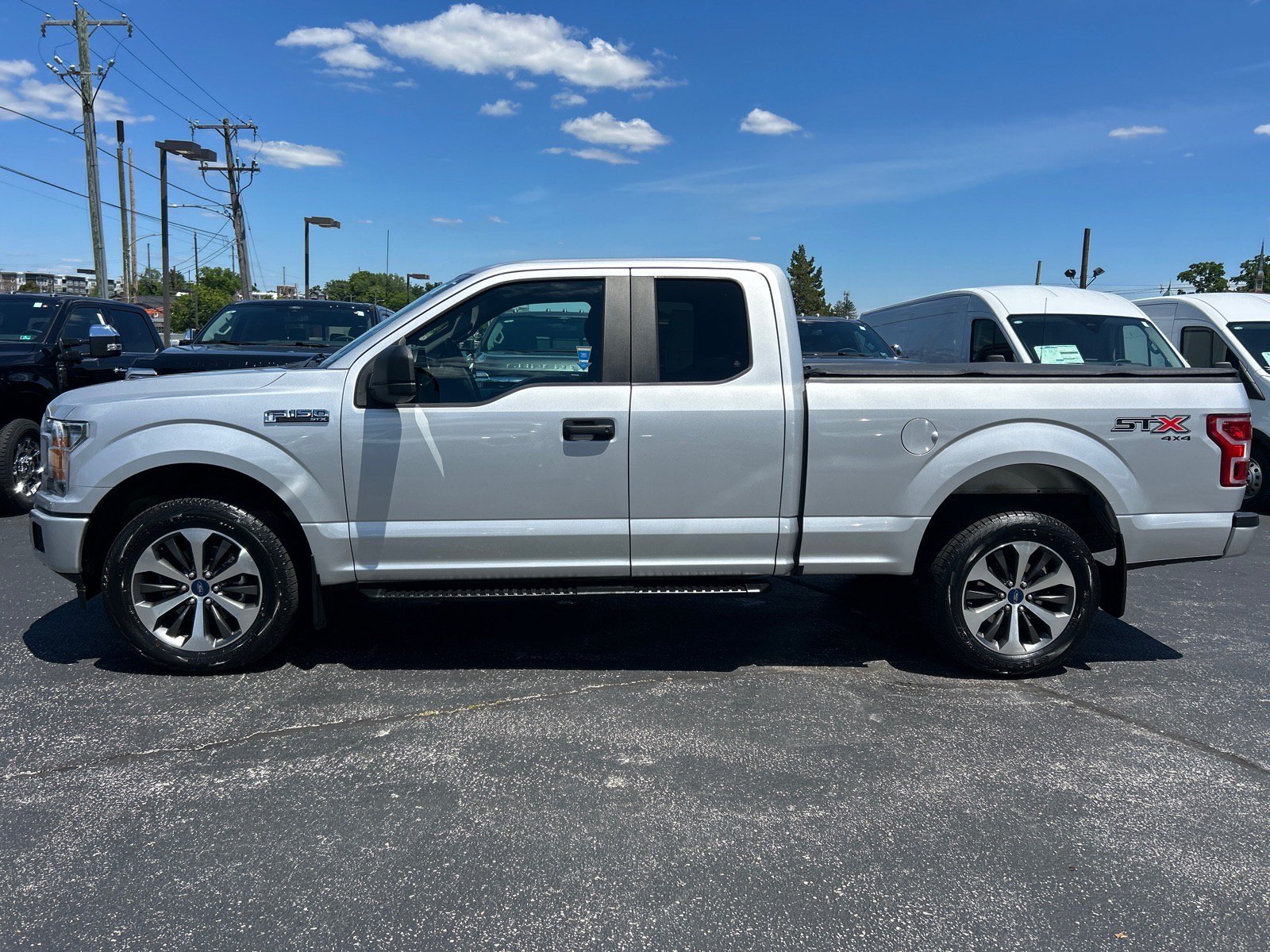 Certified 2019 Ford F150 XL w/ Equipment Group 101A Mid AWD/4WD image 4