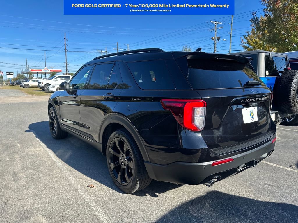 Certified 2023 Ford Explorer ST-Line w/ Class IV Trailer Tow Package image 3