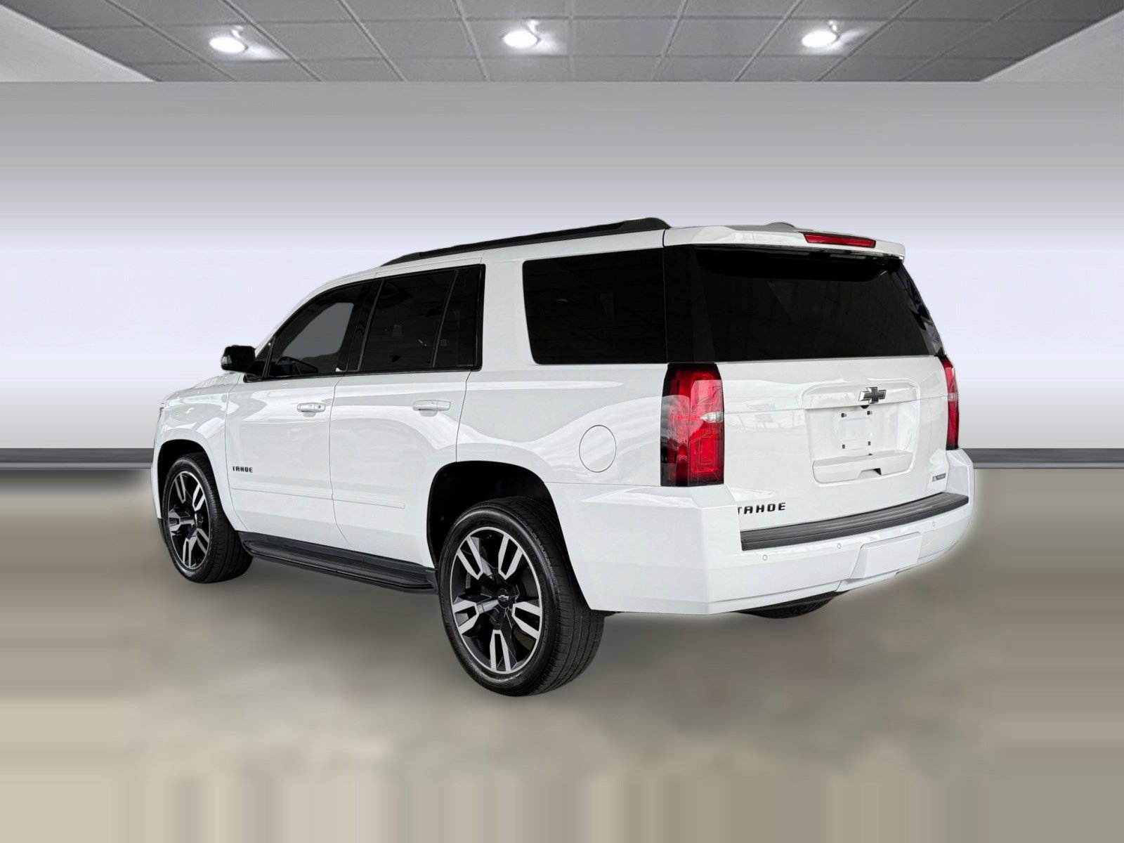 Used 2018 Chevrolet Tahoe Premier w/ RST 6.2L Performance Edition image 3