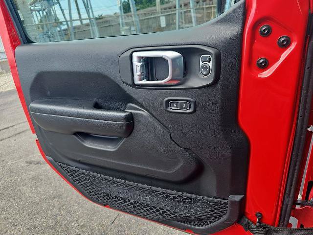Used 2023 Jeep Wrangler Unlimited Sport AWD/4WD image 25