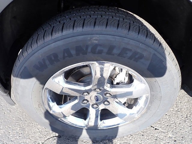 Certified 2022 Ford F150 Lariat w/ Equipment Group 502A High image 12