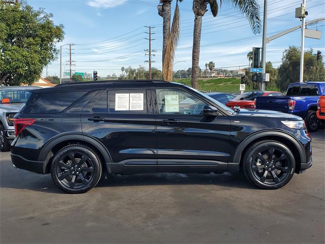 Certified 2023 Ford Explorer ST-Line w/ Class IV Trailer Tow Package image 26