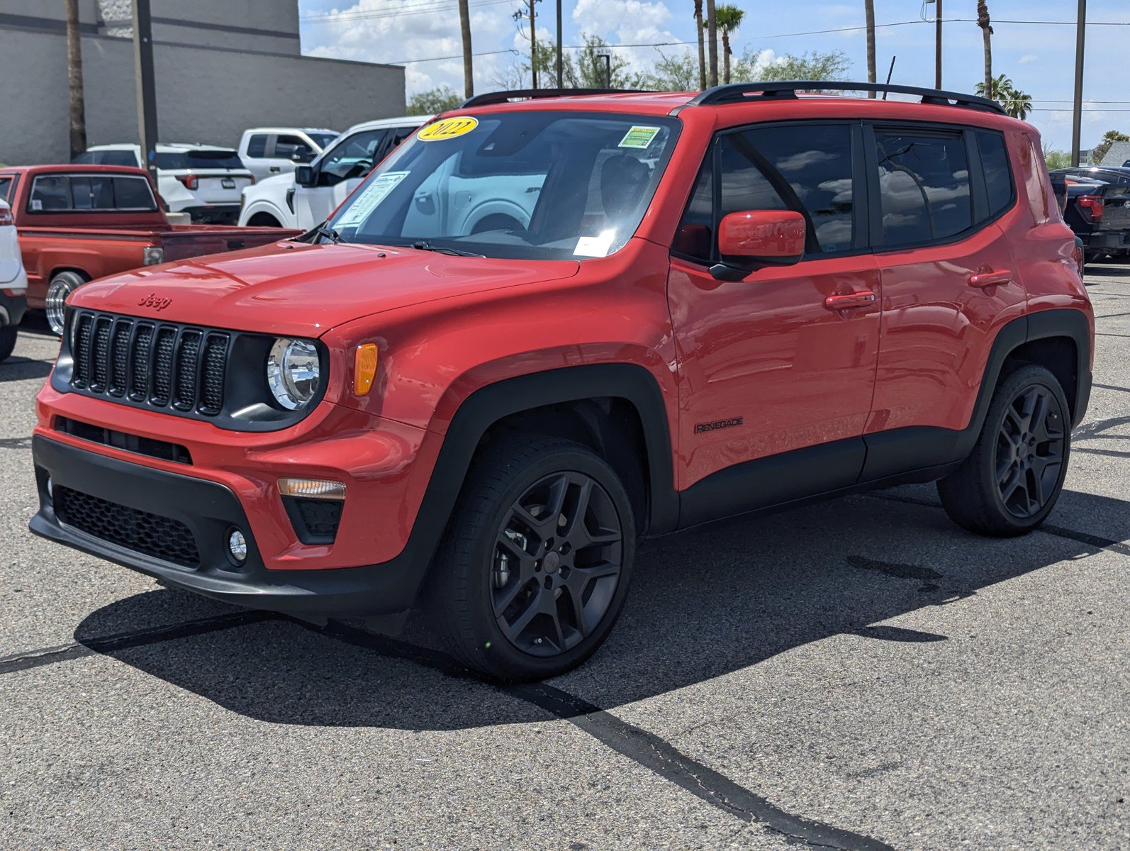 Used 2022 Jeep Renegade Latitude w/ Convenience Group AWD/4WD image 5