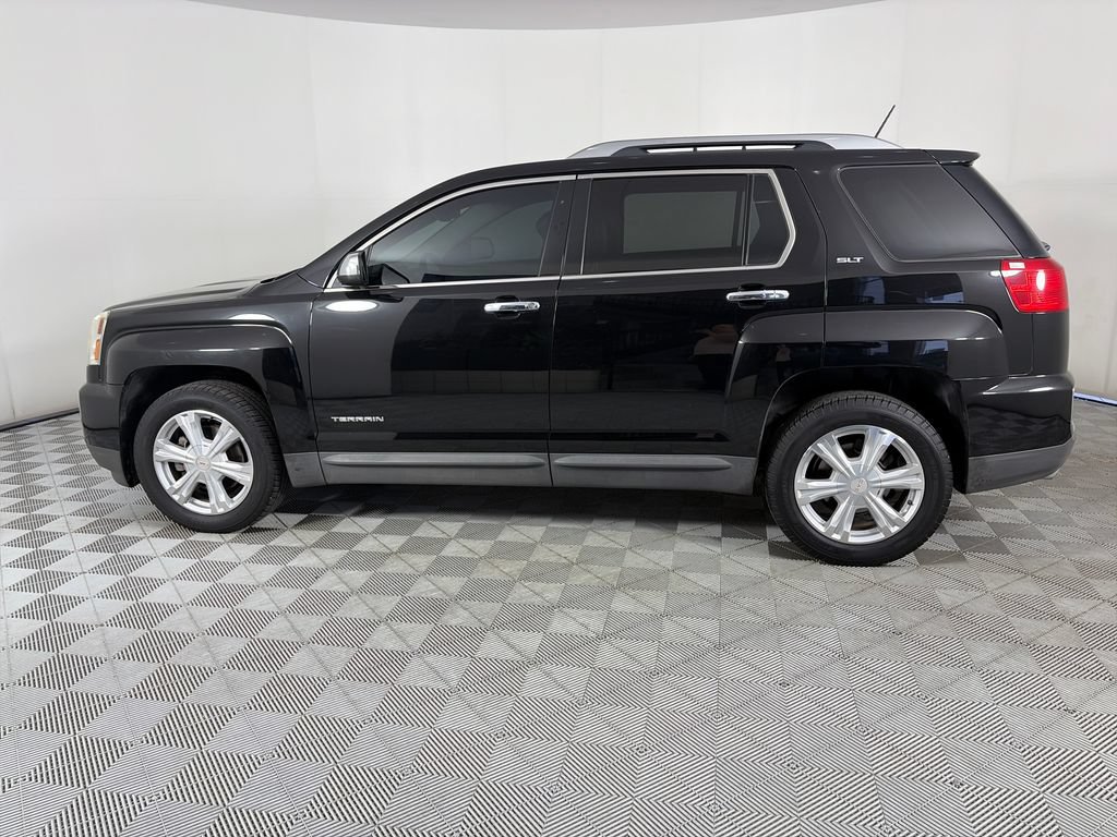 Used 2017 GMC Terrain SLT w/ Open Road Package AWD/4WD image 4